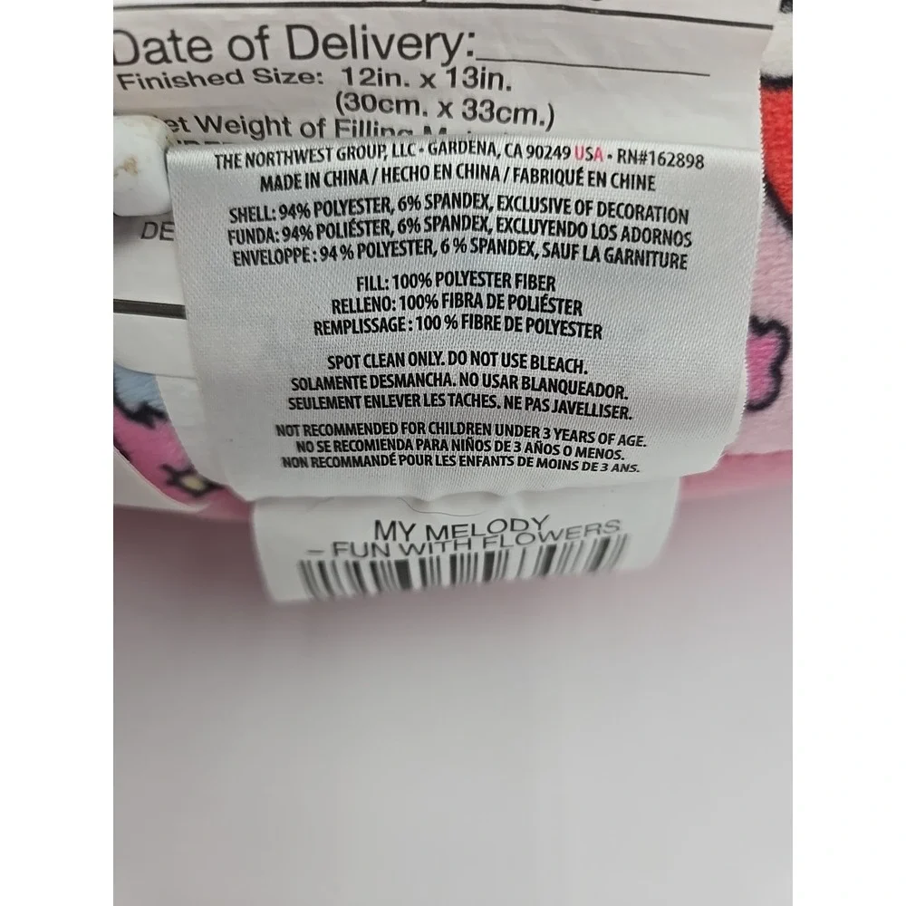 Sanrio TRAVEL SUPER SOFT COMFORT NECK PILLOW‎ 12 Hello Kitty My Melody
